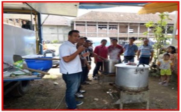 BUBUR KACANG HIJAU UNTUK PENGUNGSI DARI RELAWAN DENPASAR YANG DI MASAK DI DU
