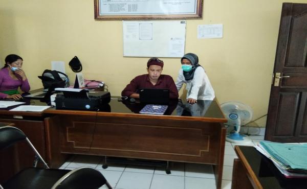 KOORDINASI DENGAN DINAS KOMINFO TERKAIT PENDATAAN KK MISKIN