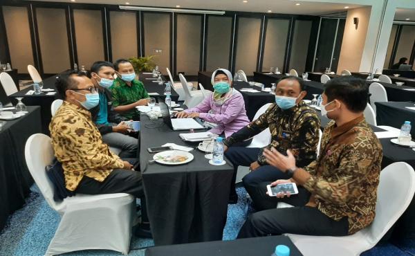 RAPAT TERBATAS DENGAN BTN